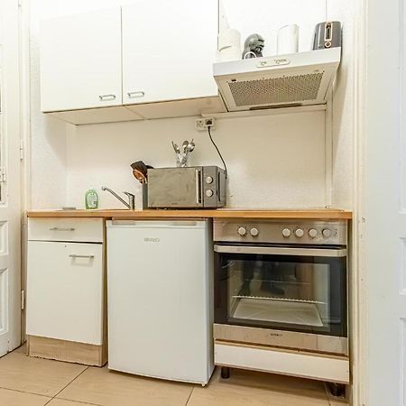 Chic Apartment- Suitable For Longstays Near Matzleinsforferplatz Vienna Esterno foto