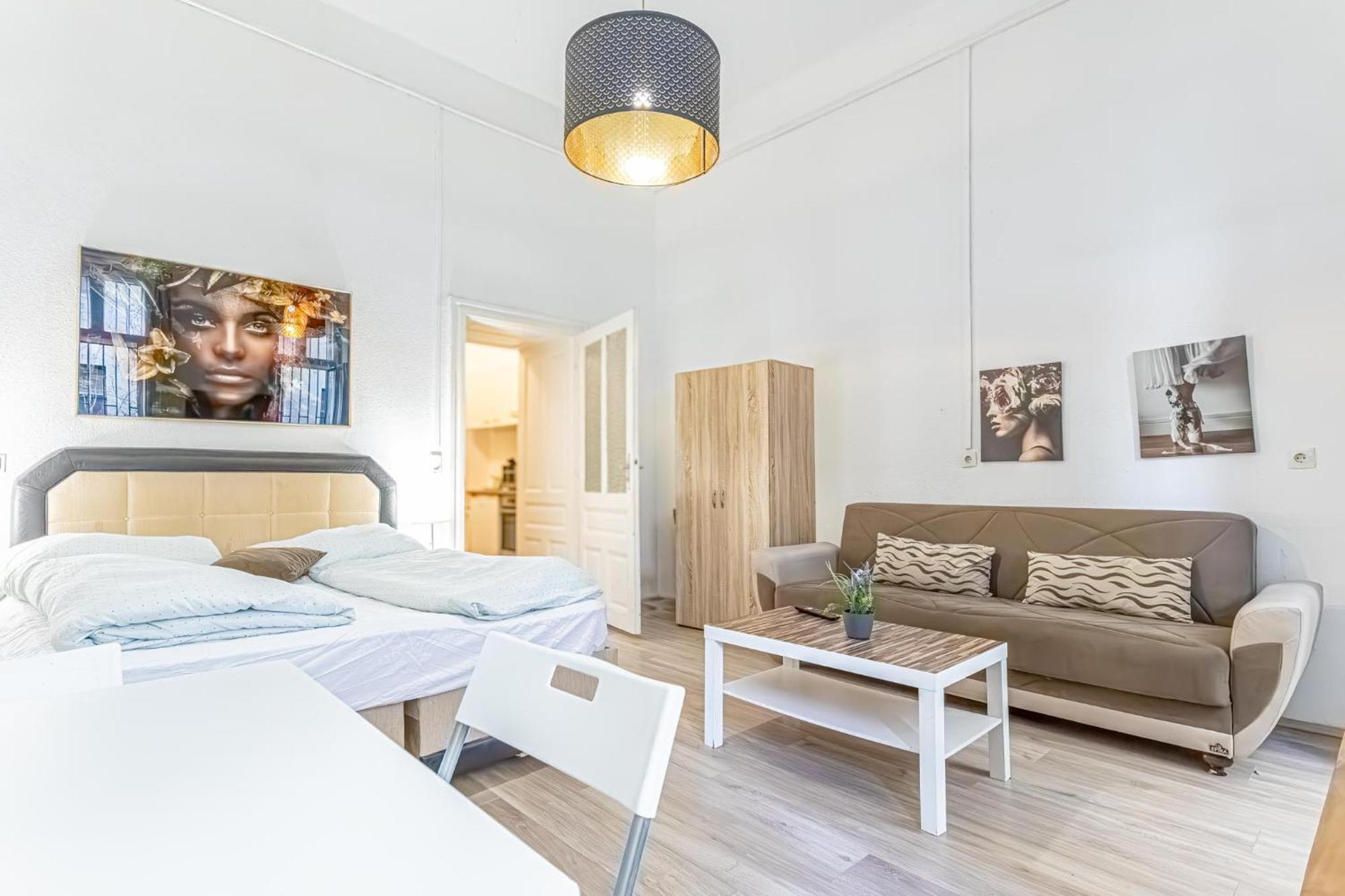 Chic Apartment- Suitable For Longstays Near Matzleinsforferplatz Vienna Esterno foto